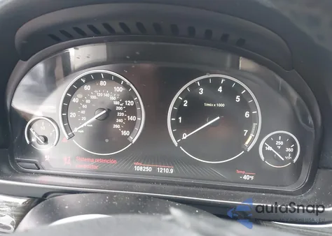 2013 BMW 550I xDrive z USA, uszkodzony, nr VIN WBAFU9C50DDY72670